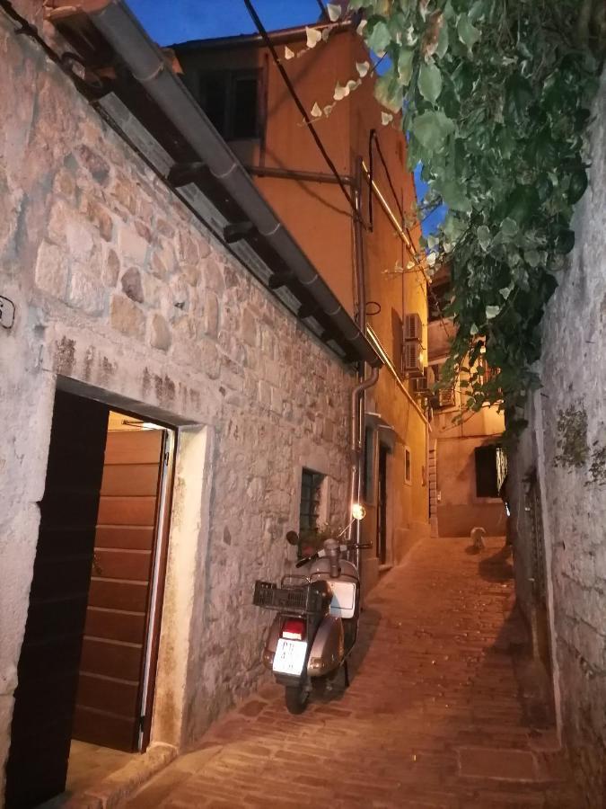 La Calletta ロヴィニ エクステリア 写真